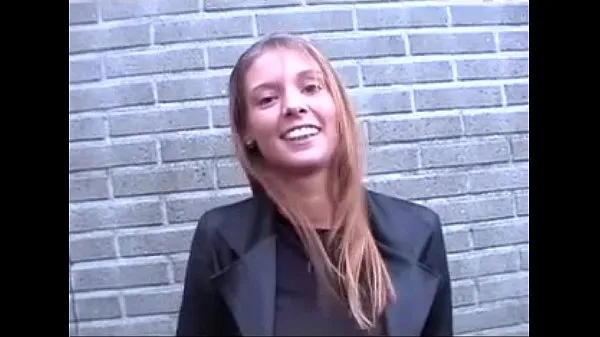 HD Vlaamse Stephanie wordt geneukt in een auto (Belgian Stephanie fucked in car drive Movies