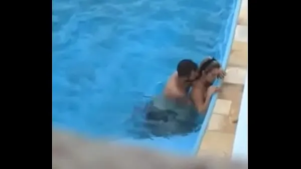 HD Sesso in piscina a Catolé do Rochaproduci film