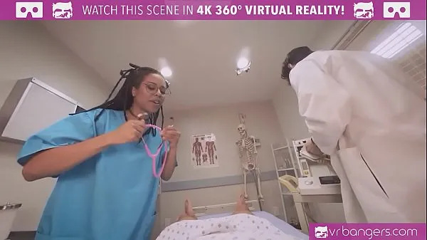 HD Ebony Nurse Kira Noir fucking a patient VR Porn محرك الأفلام