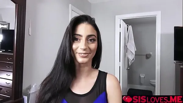HD Jasmine Vega asked for stepbros help but she need to be naked Filmleri Sürdürün