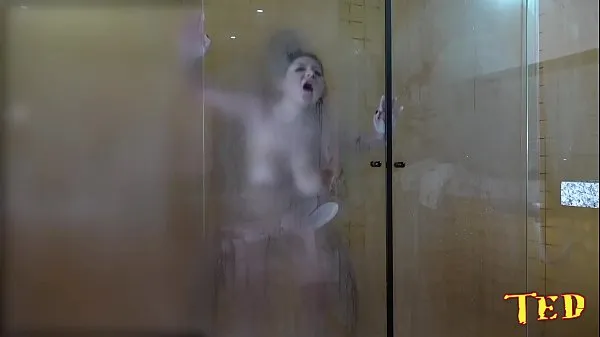 HD The gifted took the blonde in the shower after the scene - Rafaella Denardin - Ed j drive Movies