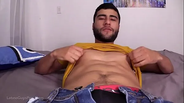 HD Papi latino chupa polla enorme conduce películas