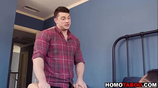 HD Primeira vez sexo gay para meio-irmão gostoso gera filmes