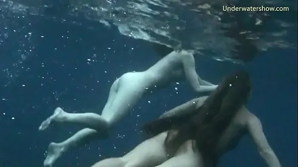 HD Underwater swimming girls on Tenerife 드라이브 영화