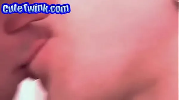 HD Smooth Twinks Kissing & Sucking Filmleri Sürdürün