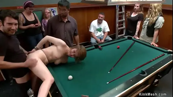 HD Blindfolded slut fucked in public bar drive -elokuvat