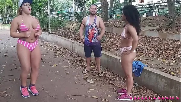 HD Mi amigo y yo estábamos entrenando y apareció un chico cachondo y lo llevamos al Ap - Alessandra Carvalho conduce películas