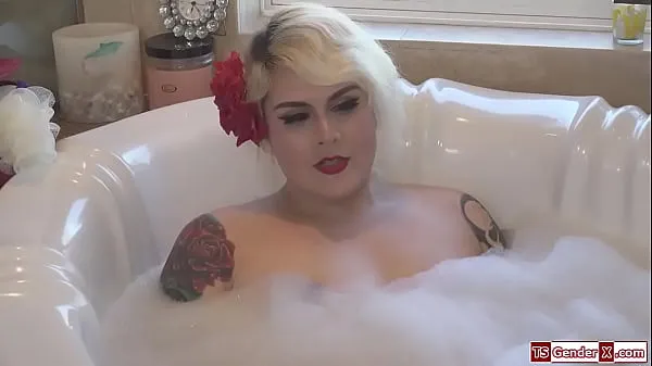 HD Trans stepmom Isabella Sorrenti anal fucks stepson-drev film