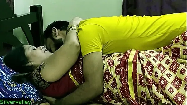 HD Indian xxx sexy Milf aunty secret sex with son in law!! Real Homemade sex-filmer