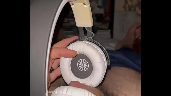 Filmy na dysku HD Maxell B52 headphones huge cumshot