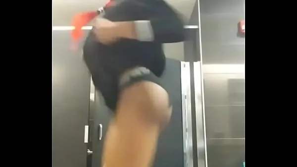 HD Cute Bubble Booty Femboy Public Twerk-stasjon Filmer