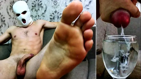 एचडी Russian Male DOMINATES and FUCKS You with Dirty Talk! CUMMING for you in a glass of water! Foot Fetish ड्राइव मूवीज़