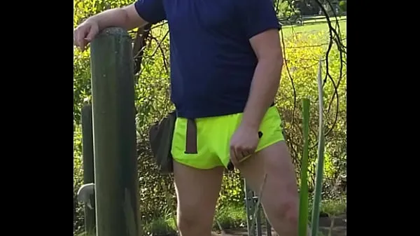 HD dripping cumshot through shorts walking in the public park Filmleri Sürdürün